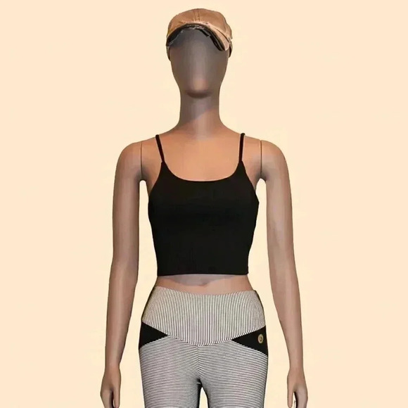 Black Spaghetti Strap Crop Tank Top Size Small‎ Athletic Workout Tops Basic Tops - Picture 4 of 4